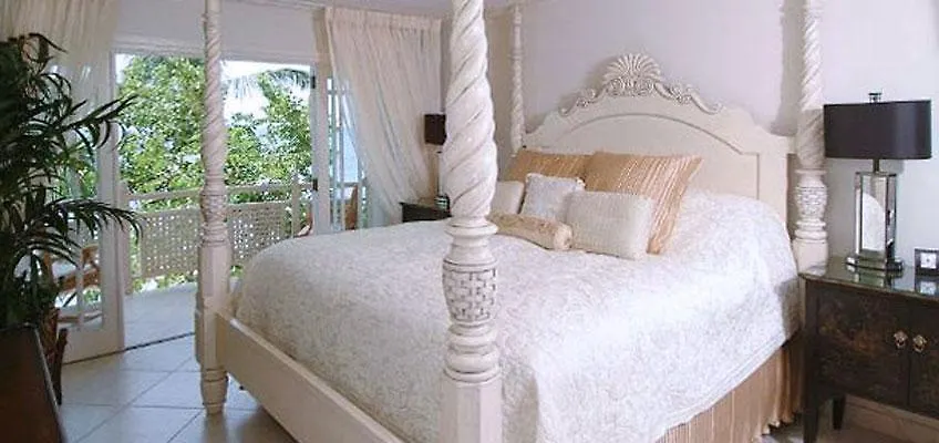 Reeds House Penthouse 12 Villa Weston